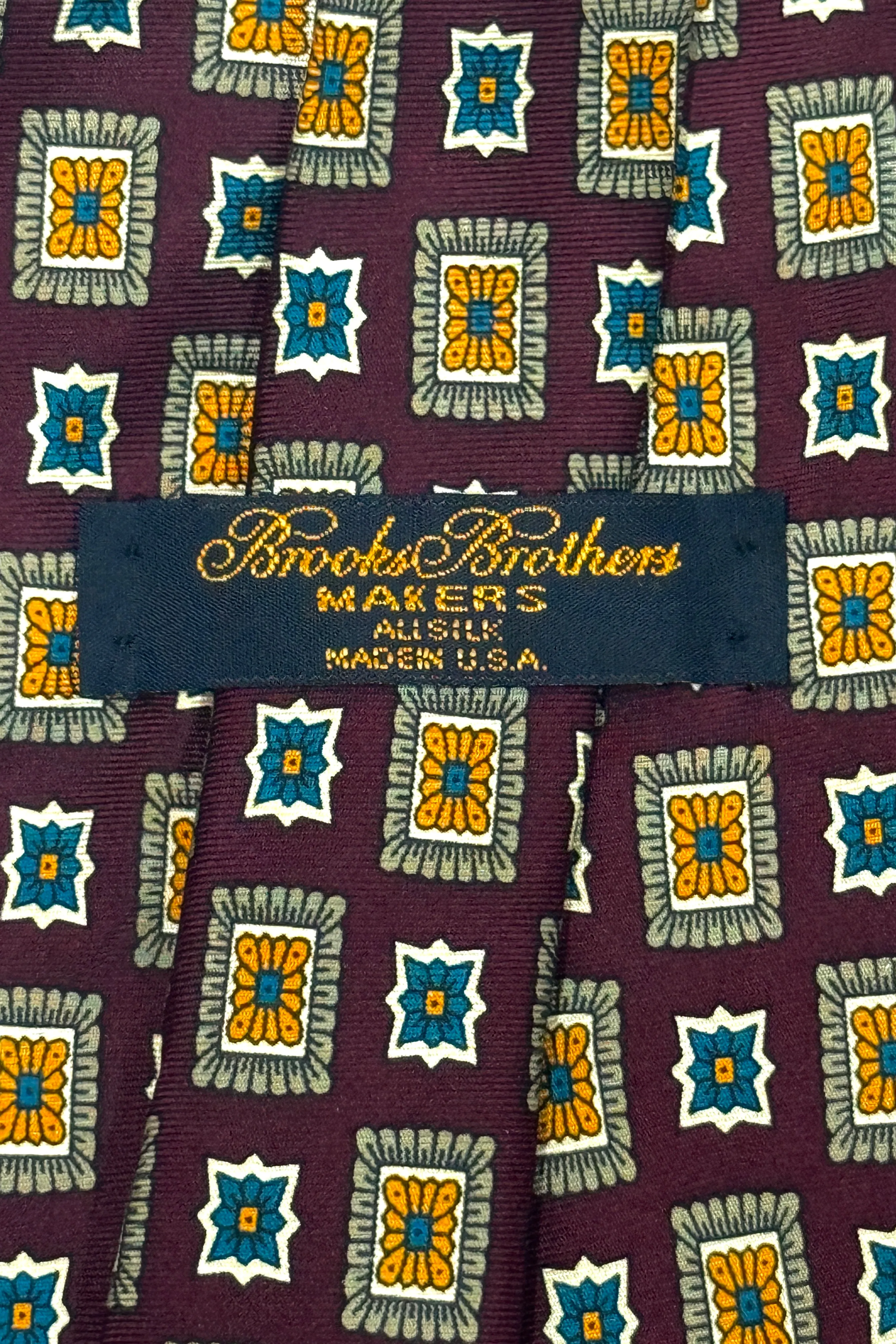 1980’S BROOKS BROTHERS MAKERS MADE IN USA 100% ITALIAN SILK MAROON HANDMADE TIE