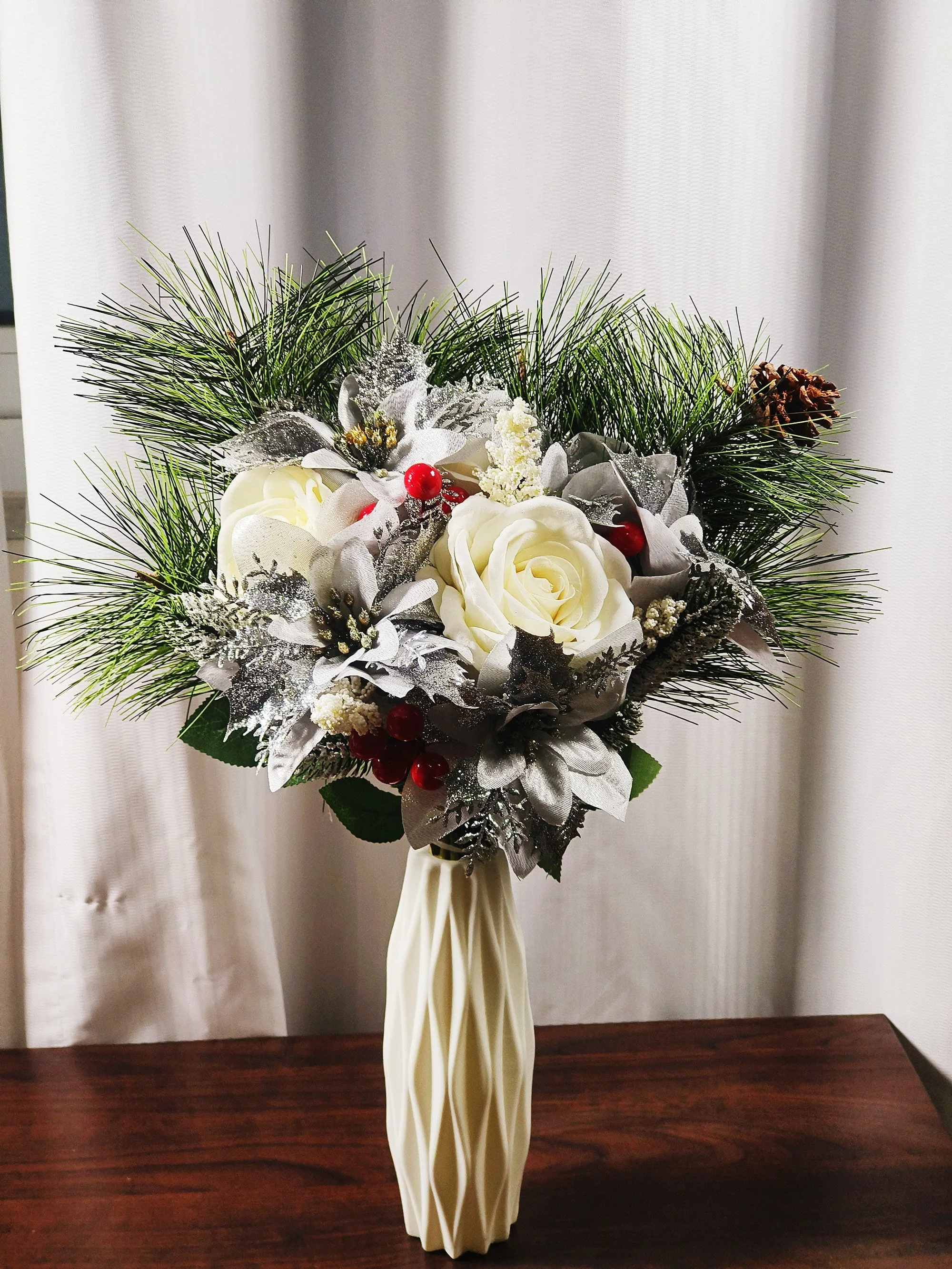 Bulk 17PCS Artificial Christmas Flowers Bouquet Christmas Floral Wholesale