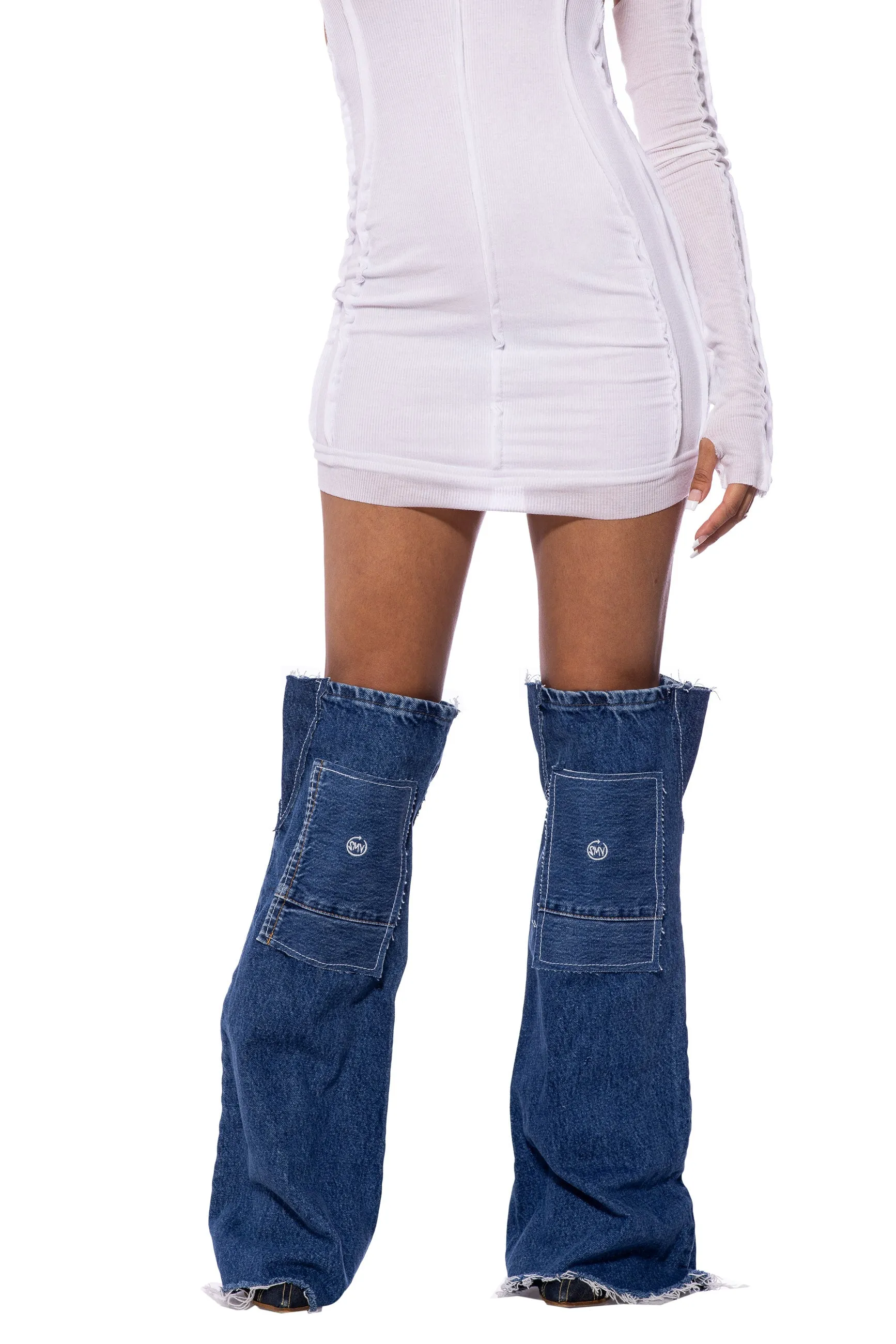 DENIM LEG WARMERS IN VINTAGE DARK BLUE