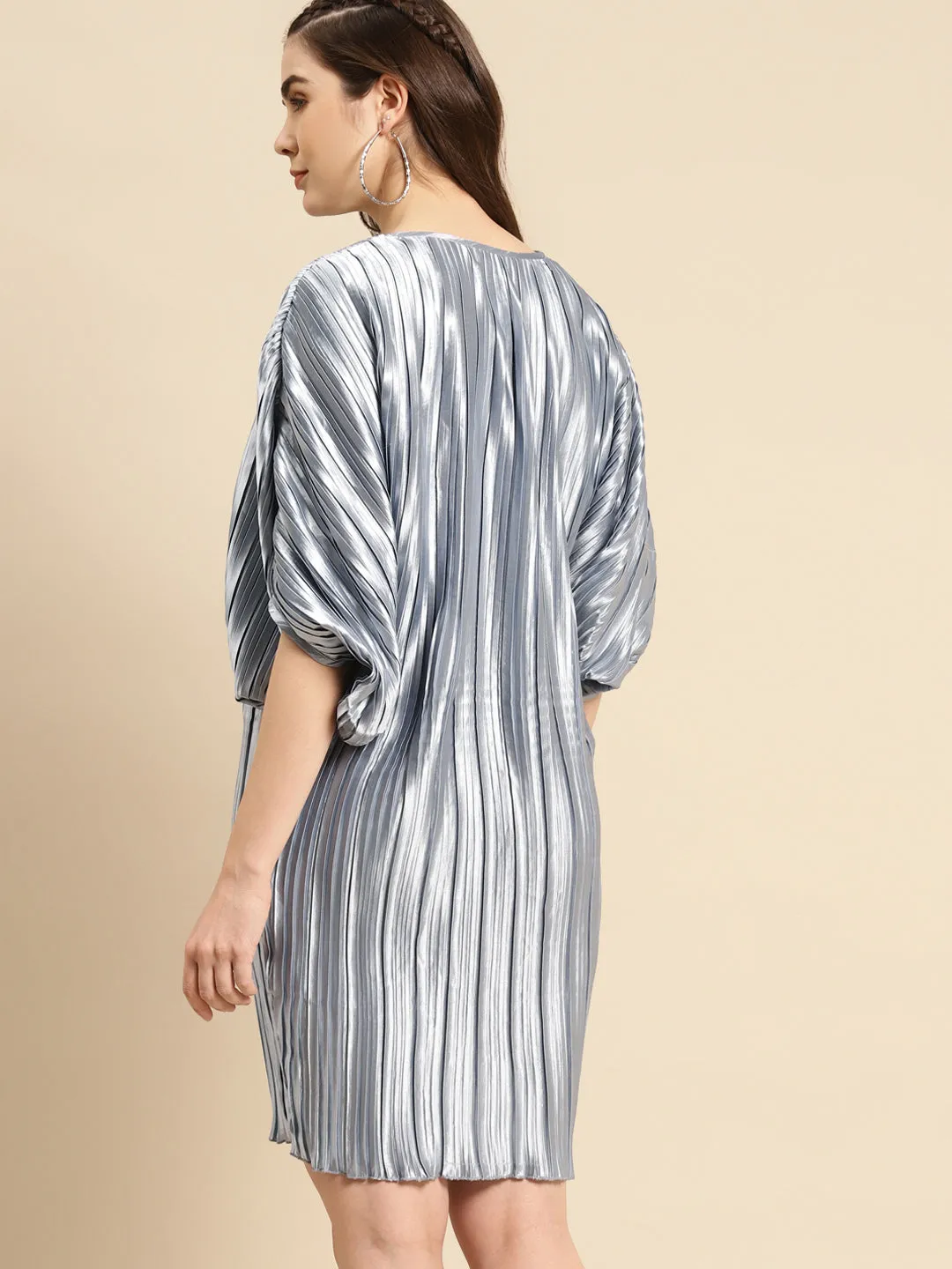 Dolman sleeve fitted midi dress