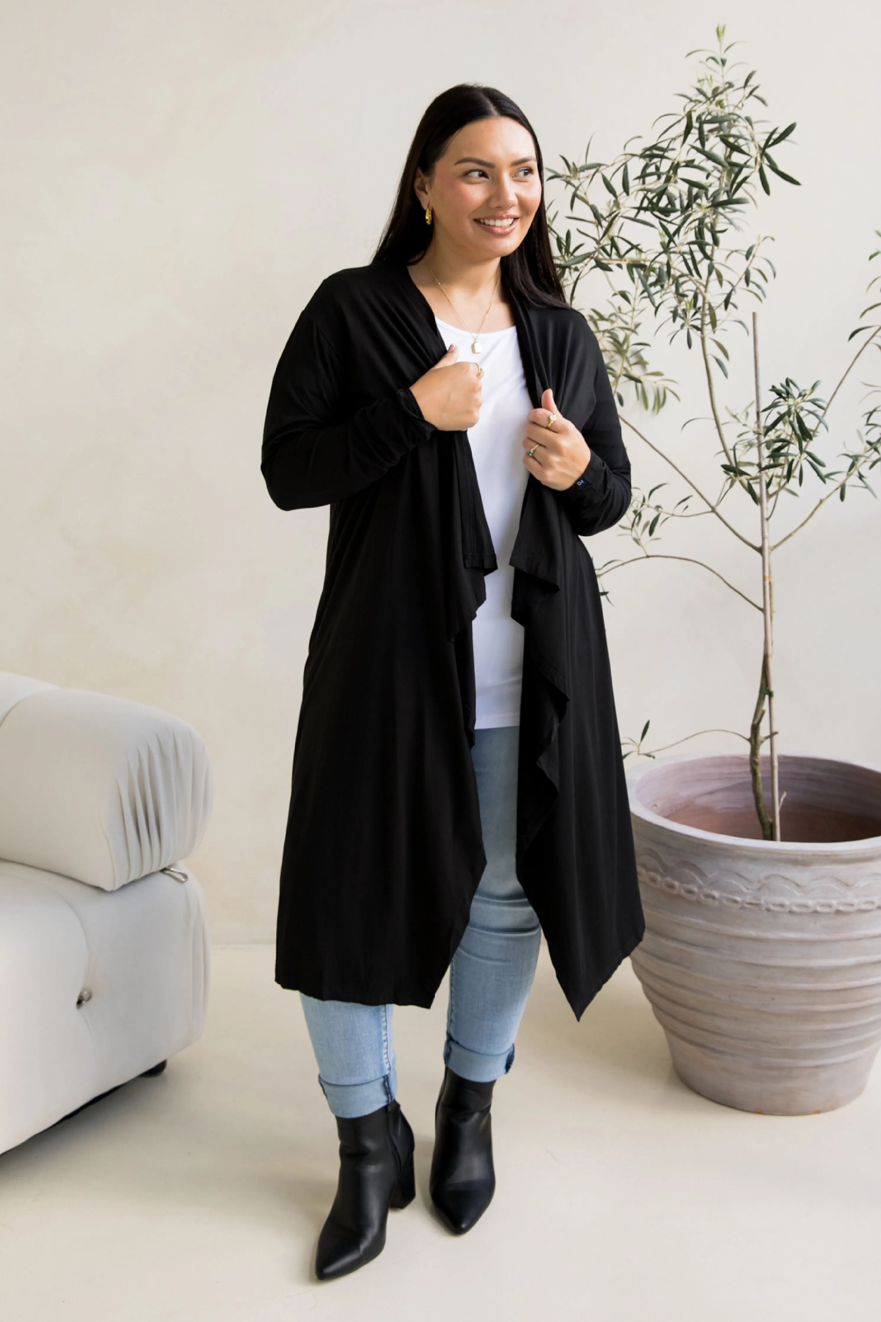 Flyaway Bamboo Cardigan | Black