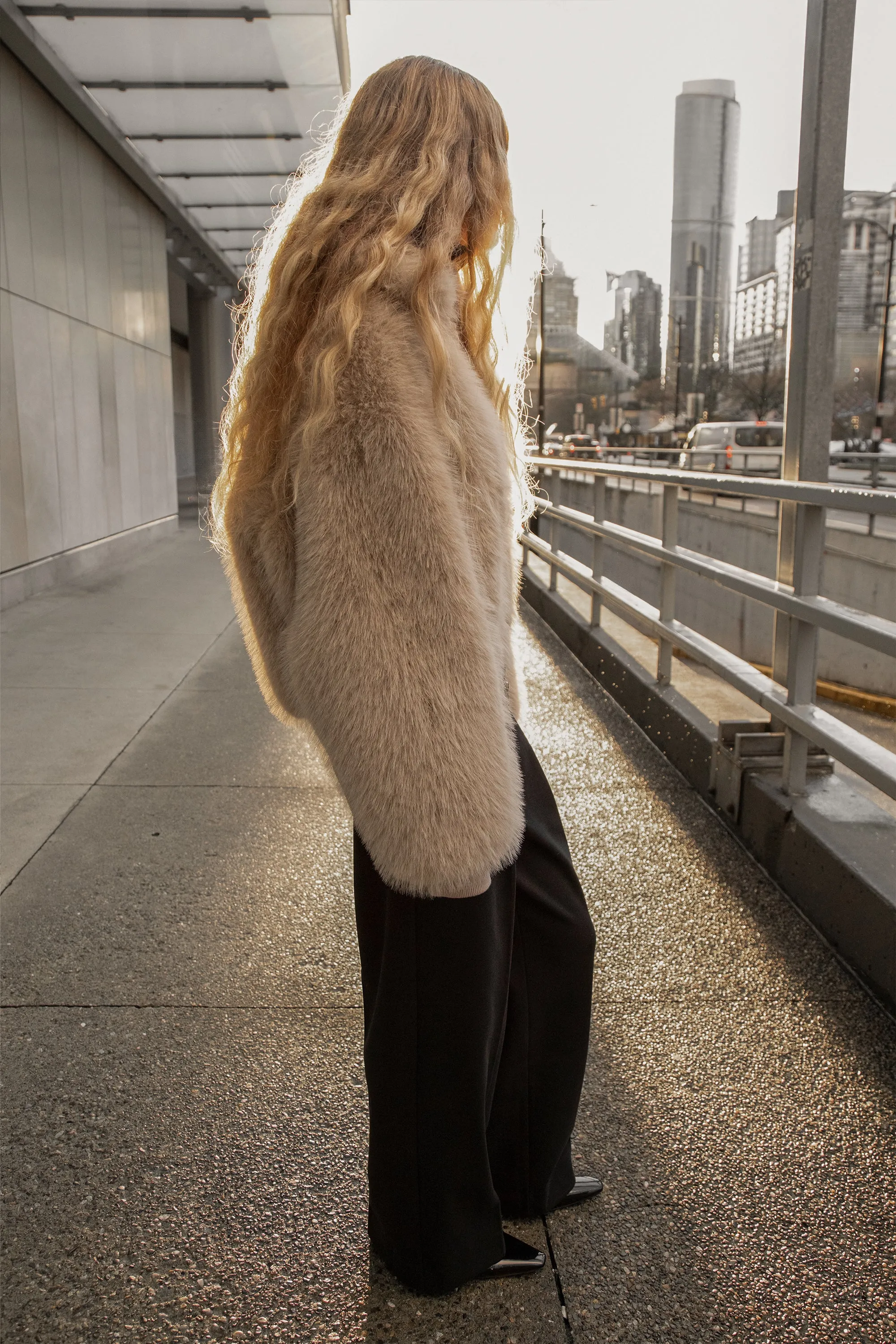 FUZZY BOMBER JACKET