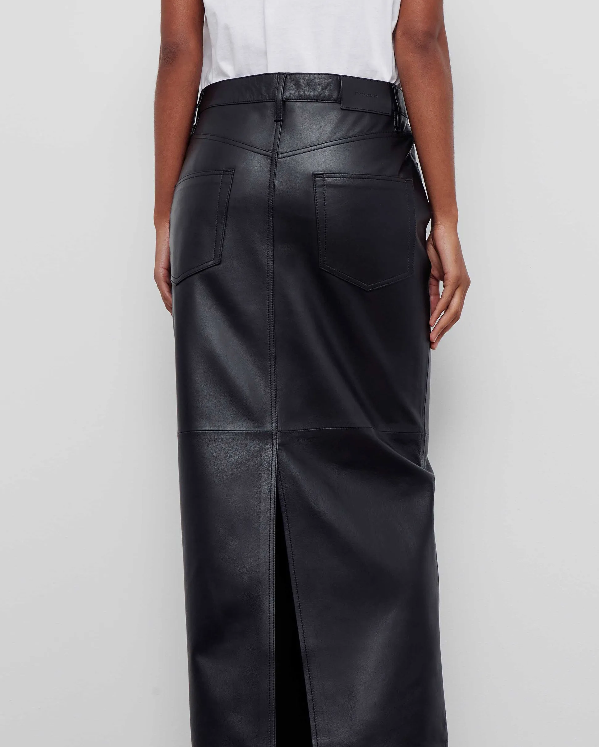 LEATHER COLUMN SKIRT / BLACK