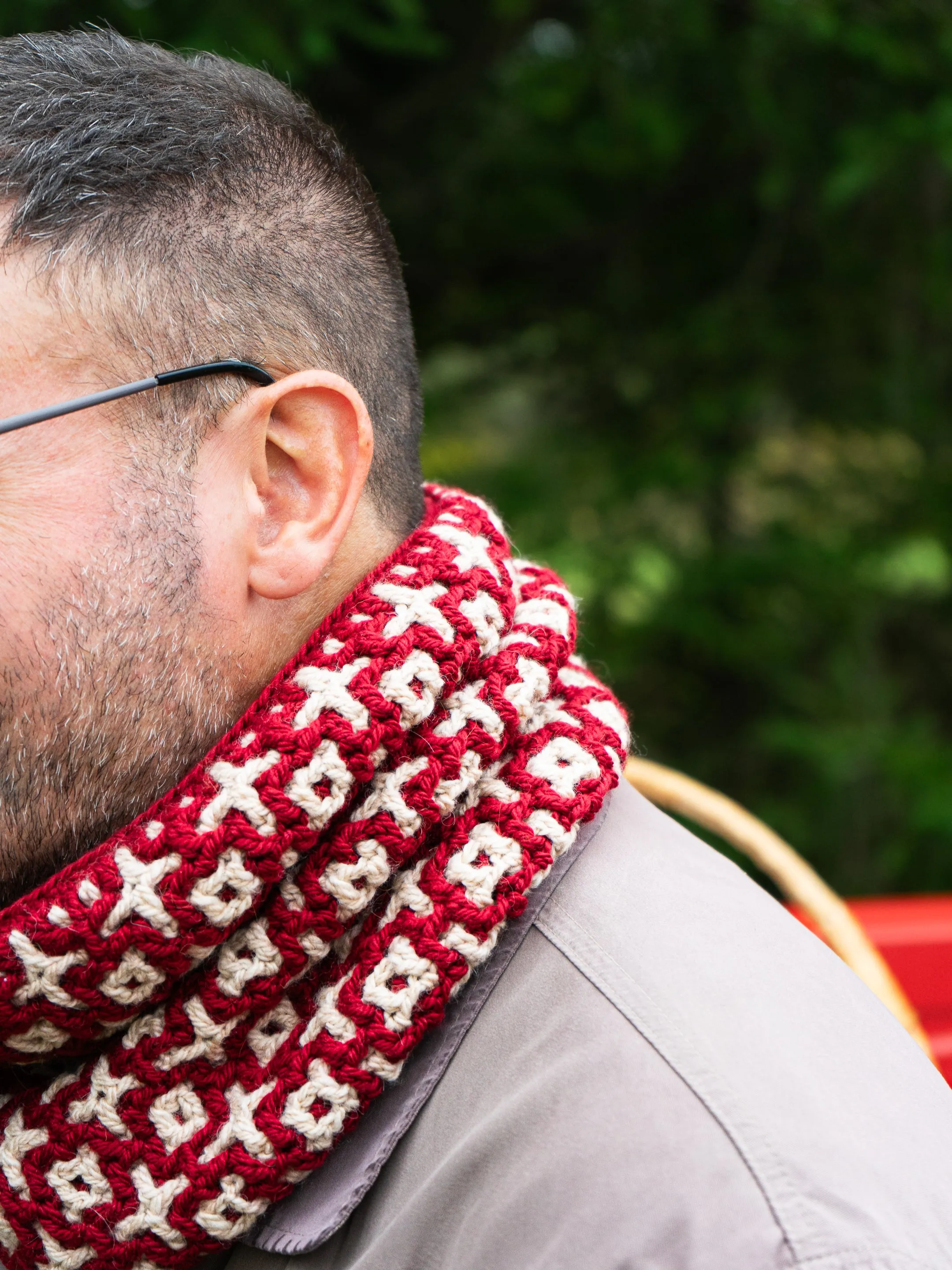 Let it Snow Cowl by Crochet Highway <br/><small>crochet pattern</small>