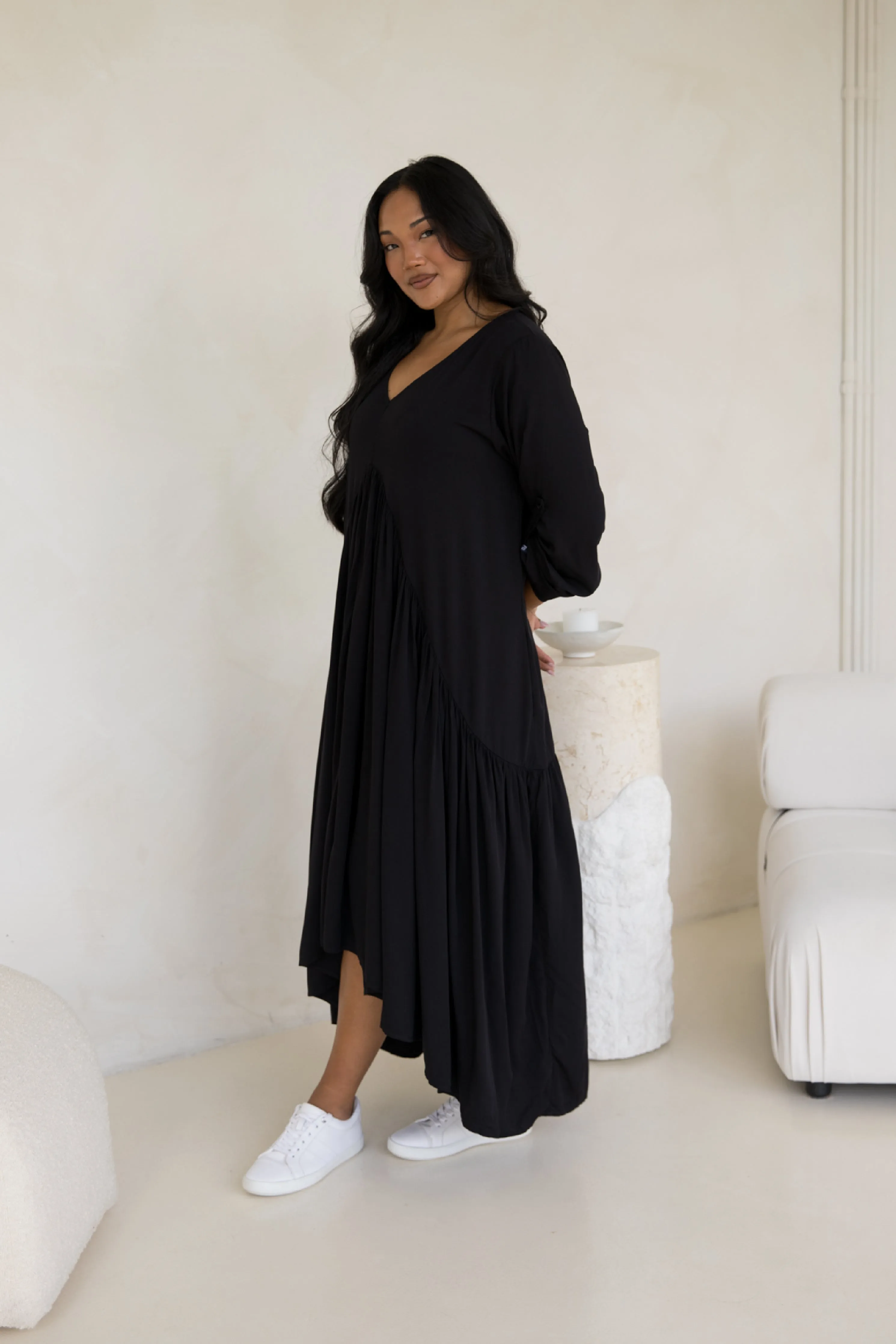 Long Sleeve Peak Maxi Dress | Black