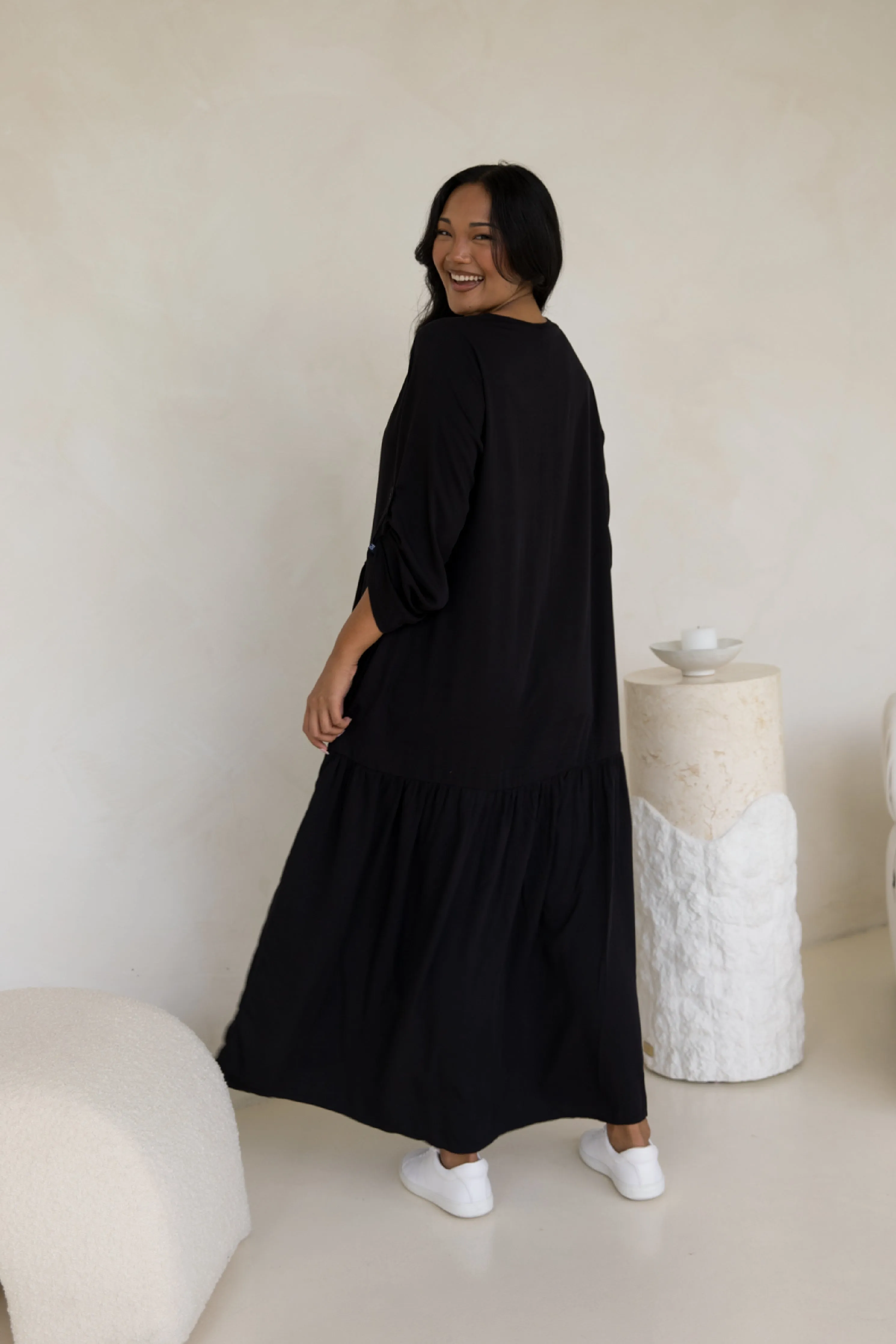 Long Sleeve Peak Maxi Dress | Black