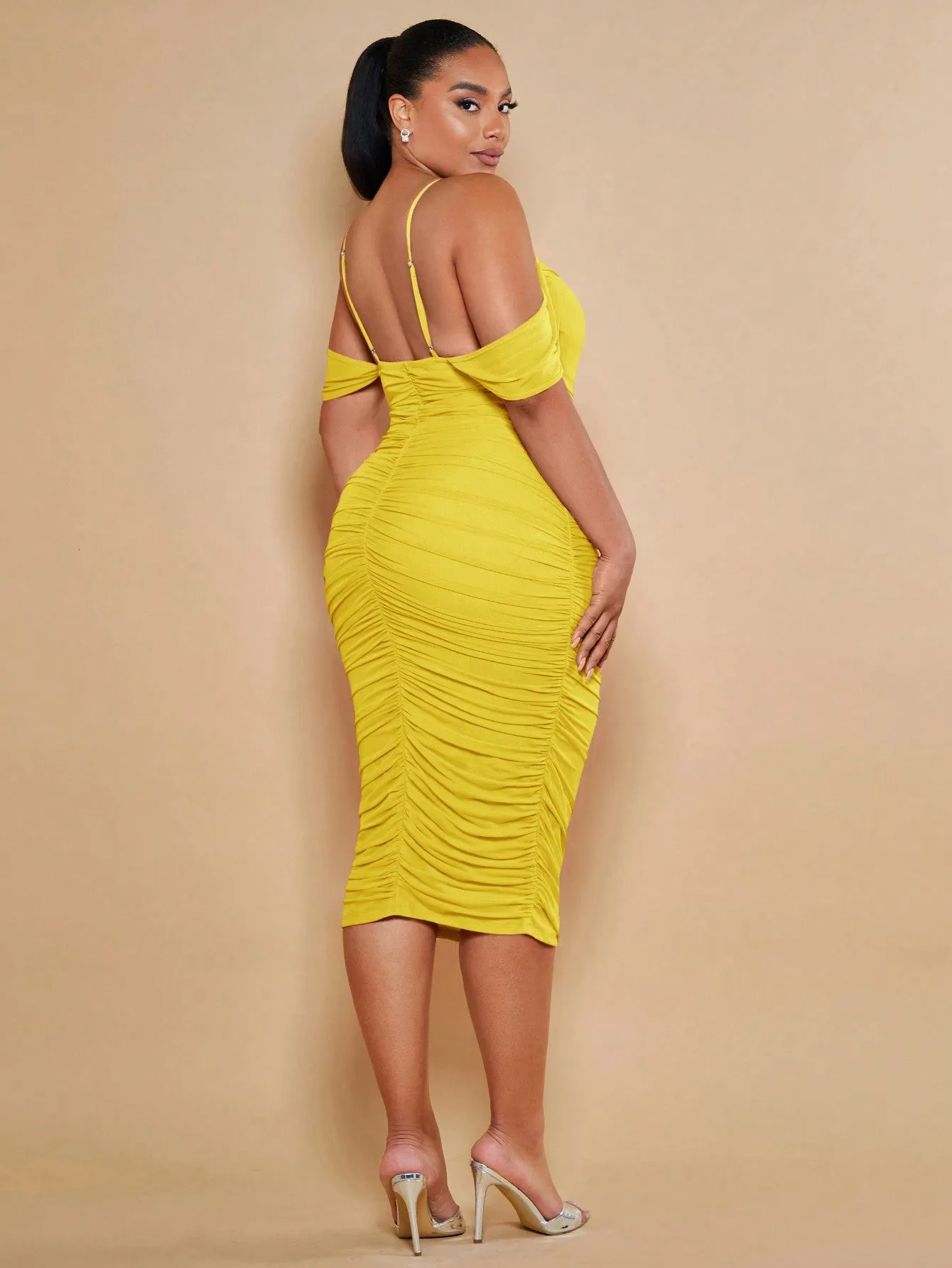 Plus Size Pleated Bodycon Dress With Cutout Shoulder And Back