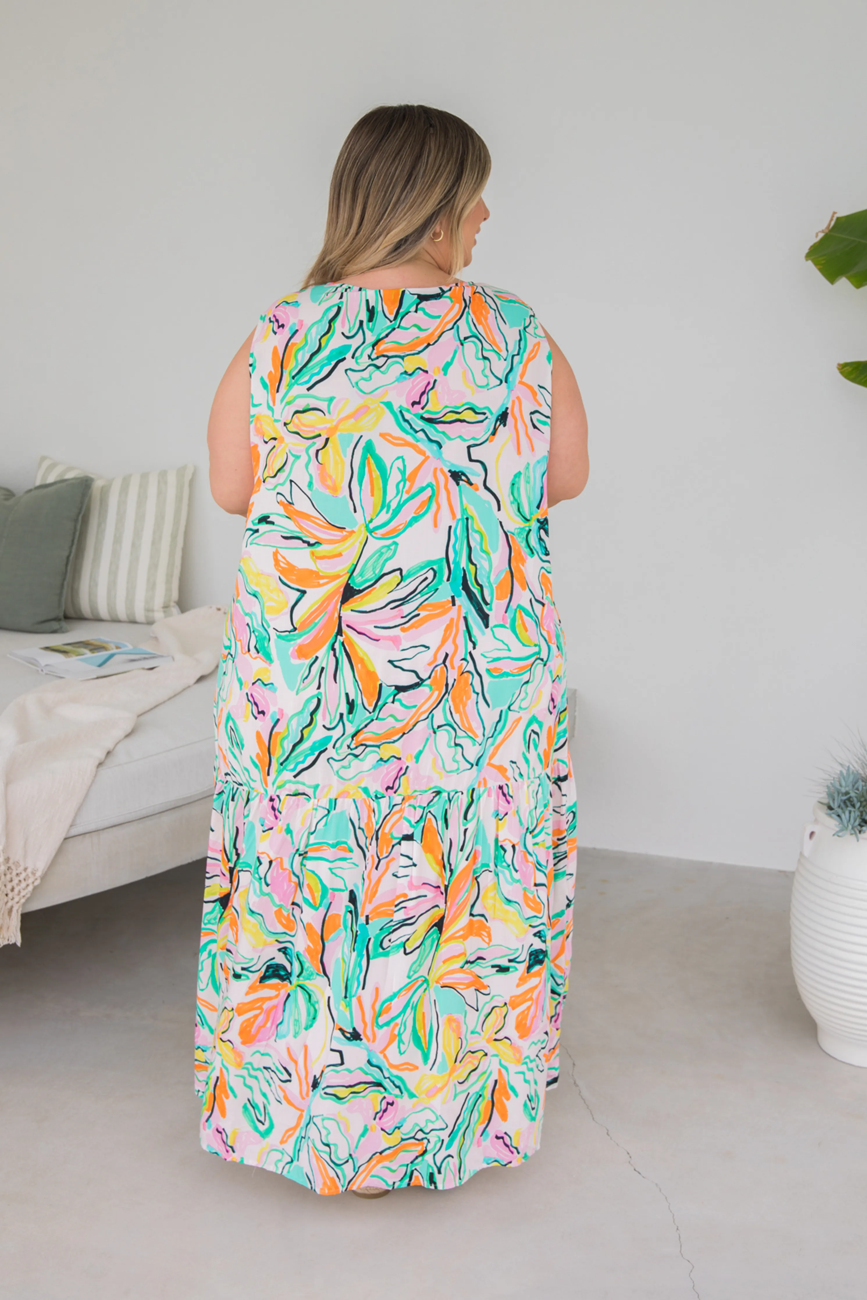 Sleeveless Peak Maxi Dress | Tropicana